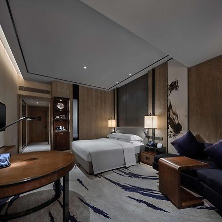 Hilton Shenzhen Shekou Nanhai Exteriör bild