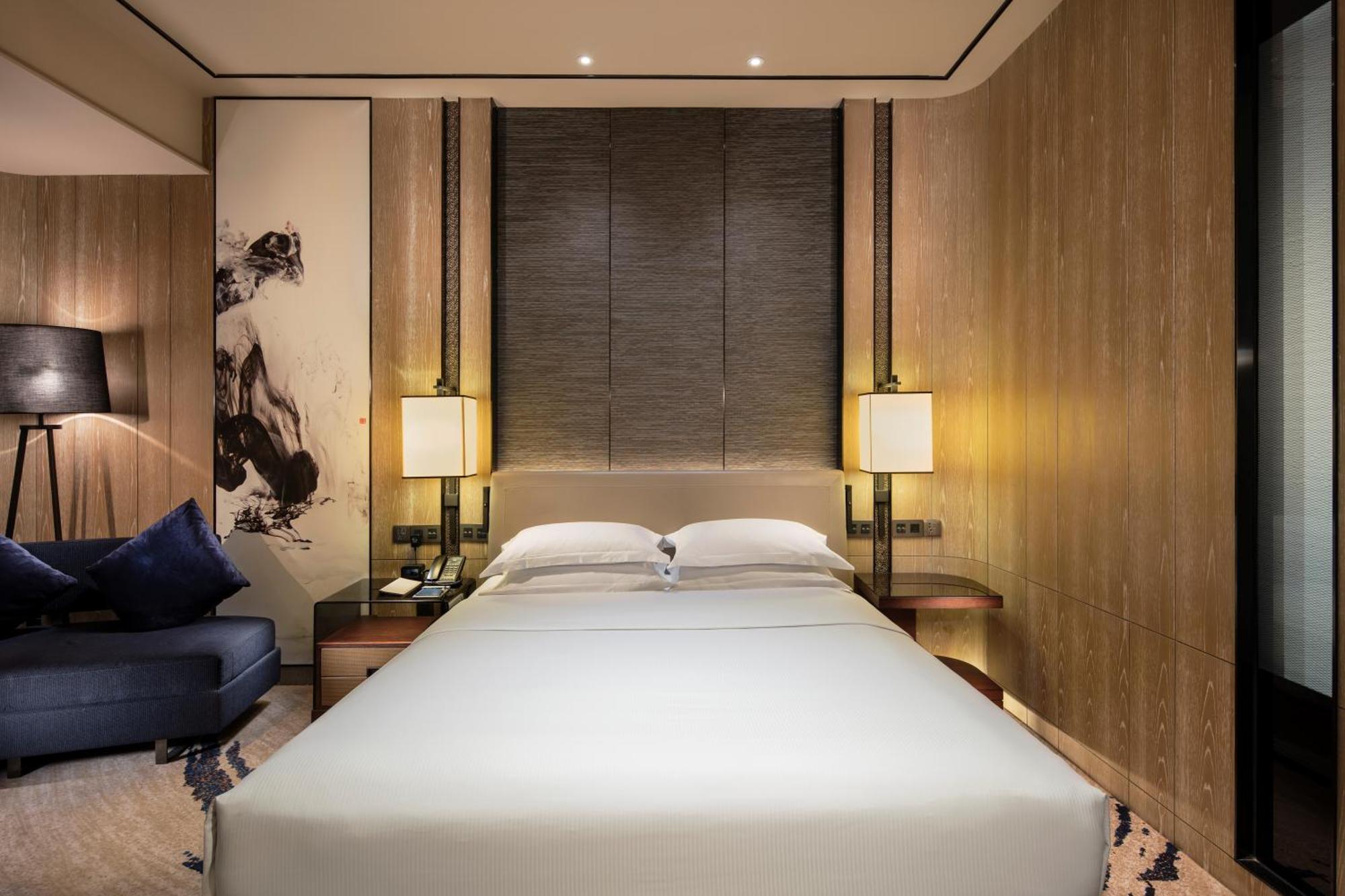Hilton Shenzhen Shekou Nanhai Exteriör bild