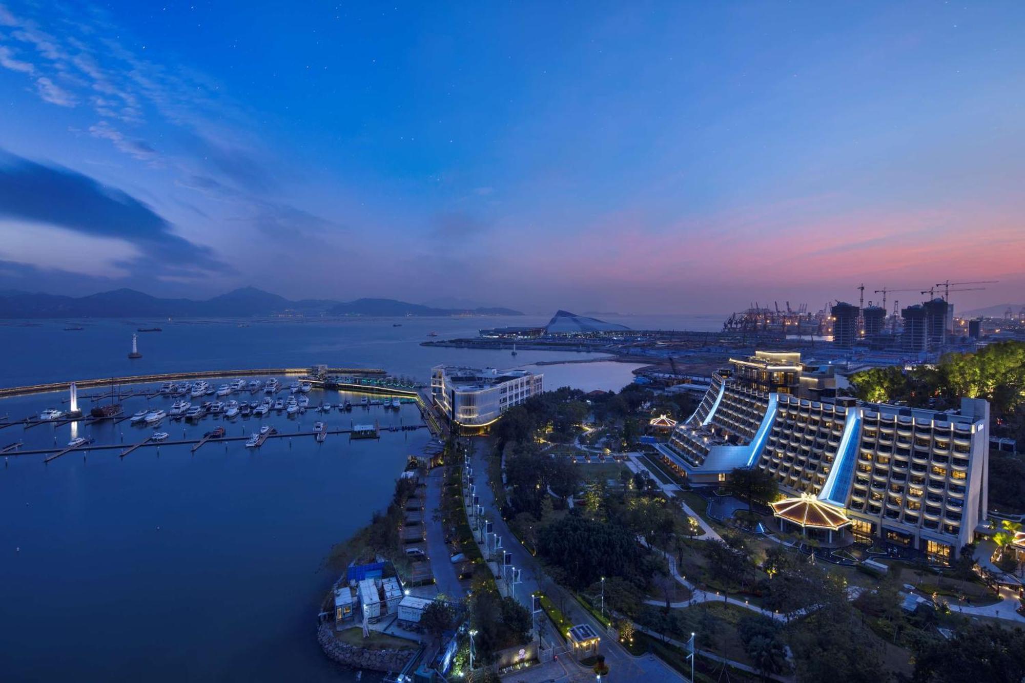 Hilton Shenzhen Shekou Nanhai Exteriör bild